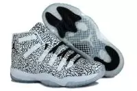 new jordan 11 air homme brand summer tradition for hot sale noir blanc